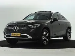 Donker unilak zwart Gebruikt 2024 Mercedes 300 Coupé | € 68.945 (Eerlijke prijs)