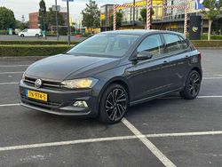 Grijs Gebruikt 2018 VW Polo Comfortline Hatchback | € 12.500 (Iets duurder)