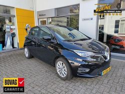 Zwart Gebruikt 2021 Renault Zoe Experience Hatchback | € 17.950 (Eerlijke prijs)