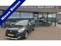 Grijs Gebruikt 2018 Dacia Lodgy Stepway MPV | € 13.950