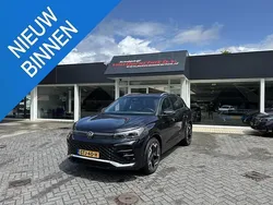 Zwart Gebruikt 2024 VW Tiguan Business+ SUV | € 53.500 (Eerlijke prijs)