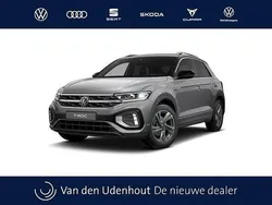 Grijs, metallic lak Nieuw 2025 VW T-Roc R-line Edition SUV | € 47.205 (Iets duurder)