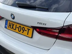 Wit Gebruikt 2022 BMW 118 Hatchback | € 22.000 (Goede deal)