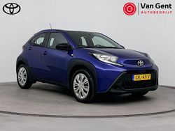 Blauw Gebruikt 2024 Toyota Aygo Play Hatchback | € 18.499 (Eerlijke prijs)
