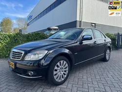 Zwart Gebruikt 2007 Mercedes C200 Elegance Sedan | € 3.750 (Eerlijke prijs)