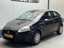 Zwart Gebruikt 2013 Fiat Grande Punto Hatchback | € 1.498 (Goede deal)