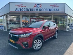 Rood Gebruikt 2023 Suzuki SX4 S-Cross SUV | € 27.949 (Eerlijke prijs)