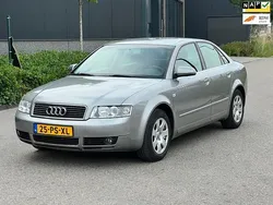 Grijs Gebruikt 2004 Audi A4 Sedan | € 1.750 (Super prijs)