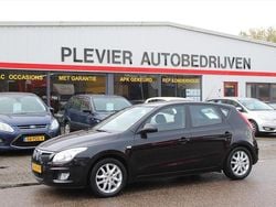 Zwart Gebruikt 2007 Hyundai i30 Dynamiq Hatchback | € 2.650 (Goede deal)