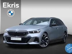 Grijs Gebruikt 2024 BMW i5 Comfort Edition Sedan | € 89.900