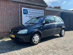 Blauw Gebruikt 2002 Opel Corsa Hatchback | € 950 (Goede deal)