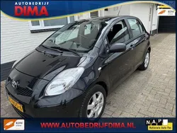 Zwart Gebruikt 2010 Toyota Yaris Hatchback | € 3.690 (Eerlijke prijs)