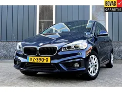 Blauw Gebruikt 2017 BMW 218 Executive Stationwagen | € 18.950 (Iets duurder)