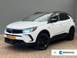 Wit Gebruikt 2024 Opel Grandland X SUV | € 32.895 (Iets duurder)