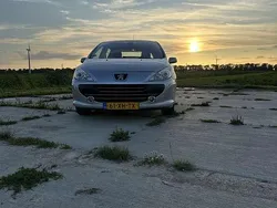 Grijs Gebruikt 2007 Peugeot 307 Premium Hatchback | € 3.200 (Iets duurder)