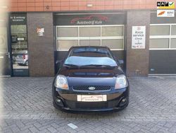 Zwart, metallic lak Gebruikt 2008 Ford Fiesta Collection Hatchback | € 1.950 (Eerlijke prijs)