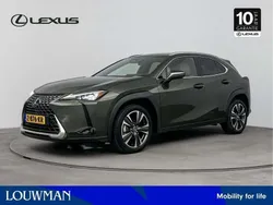 Groen, metallic lak Gebruikt 2024 Lexus UX Luxury Line SUV | € 49.445 (Duur)