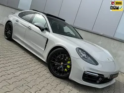 Grijs Gebruikt 2017 Porsche Panamera Sedan | € 59.999 (Eerlijke prijs)
