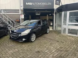Zwart Gebruikt 2012 Peugeot 208 Hatchback | € 4.499 (Eerlijke prijs)