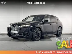 Saphirschwarz (donker zwart) Gebruikt 2024 BMW iX Executive SUV | € 94.900