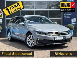 Grijs, metallic lak Gebruikt 2021 VW Passat Business Stationwagen | € 27.950 (Eerlijke prijs)