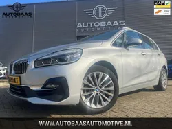 Grijs Gebruikt 2021 BMW 218 Executive Stationwagen | € 9.999