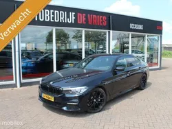 Zwart Gebruikt 2018 BMW 520 M Sport Sedan | € 27.850 (Goede deal)