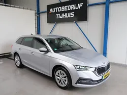 Grijs Gebruikt 2020 Skoda Octavia First Edition Stationwagen | € 18.900 (Eerlijke prijs)