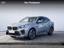 Skyscraper grey metallic (c4w) (grijs metallic) Gebruikt 2025 BMW X2 M Sport SUV | € 63.900 (Super prijs)