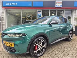 Groen, metallic lak Gebruikt 2024 Alfa Romeo Tonale Veloce SUV | € 38.950 (Eerlijke prijs)