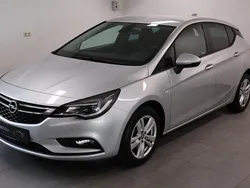 Grijs Gebruikt 2017 Opel Astra Hatchback | € 11.645 (Goede deal)