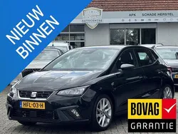 Zwart Gebruikt 2023 Seat Ibiza CONNECT Hatchback | € 19.999 (Eerlijke prijs)