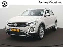 Grijs Gebruikt 2024 VW T-Roc Style SUV | € 34.995 (Eerlijke prijs)
