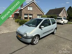 Grijs Gebruikt 2004 Renault Twingo Dynamique Hatchback | € 1.250 (Eerlijke prijs)