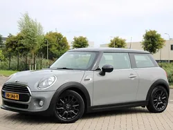 Grijs Gebruikt 2015 Mini Cooper Business Hatchback | € 9.499 (Super prijs)