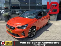 Oranje Gebruikt 2020 Opel Corsa-e GS Line Hatchback | € 13.950 (Goede deal)