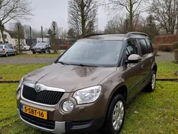 Bruin, metallic lak Gebruikt 2014 Skoda Yeti SUV | € 11.950 (Eerlijke prijs)