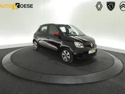 Zwart, metallic lak Gebruikt 2020 Renault Twingo Collection Hatchback | € 9.900