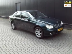 Groen Gebruikt 2005 Mercedes C200 Classic Sedan | € 1.750 (Eerlijke prijs)