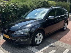 Zwart Gebruikt 2014 VW Golf VII Highline Stationwagen | € 9.000 (Goede deal)
