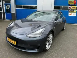 Grijs Gebruikt 2019 Tesla Model 3 Performance Sedan | € 21.500 (Duur)