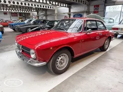 Rood Gebruikt 1971 Alfa Romeo GT Junior Coupé | € 28.000