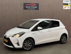 Wit Gebruikt 2019 Toyota Yaris Hybrid Hatchback | € 13.400 (Super prijs)