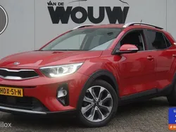 Rood Gebruikt 2019 Kia Stonic SUV | € 18.895 (Eerlijke prijs)