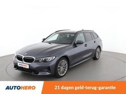 Grijs Gebruikt 2019 BMW 330 Sport Line Stationwagen | € 22.849 (Eerlijke prijs)