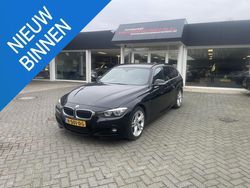 Zwart Gebruikt 2020 BMW 318 M Sport Stationwagen | € 25.750 (Iets duurder)