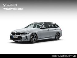 Grijs Gebruikt 2025 BMW 330 M Sport Stationwagen | € 51.895 (Duur)