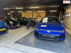 Zwart Gebruikt 2016 BMW 225 Active Tourer Executive MPV | € 9.495 (Super prijs)