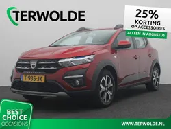 Rood Gebruikt 2021 Dacia Sandero Expression Hatchback | € 13.840 (Eerlijke prijs)