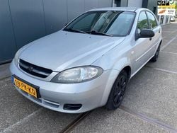 Grijs Gebruikt 2004 Chevrolet Lacetti Hatchback | € 1.250 (Eerlijke prijs)